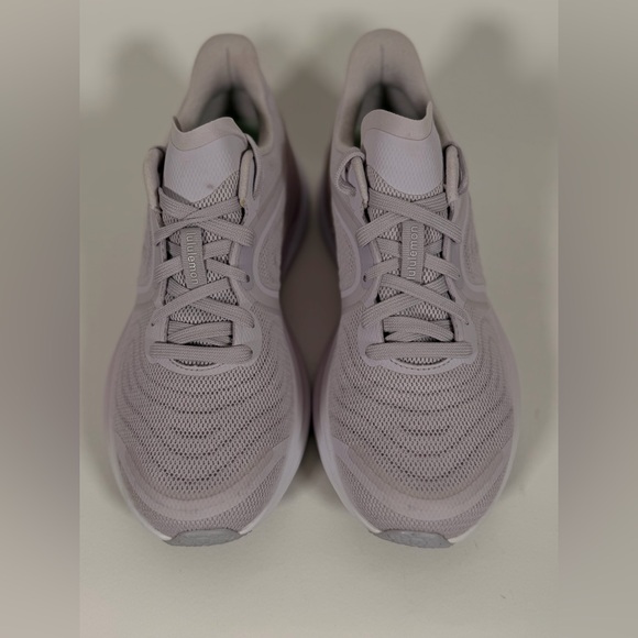 NWOB New Lululemon Blissfeel 2 Womens Running Shoe Faint Lavender / White - Picture 5 of 8